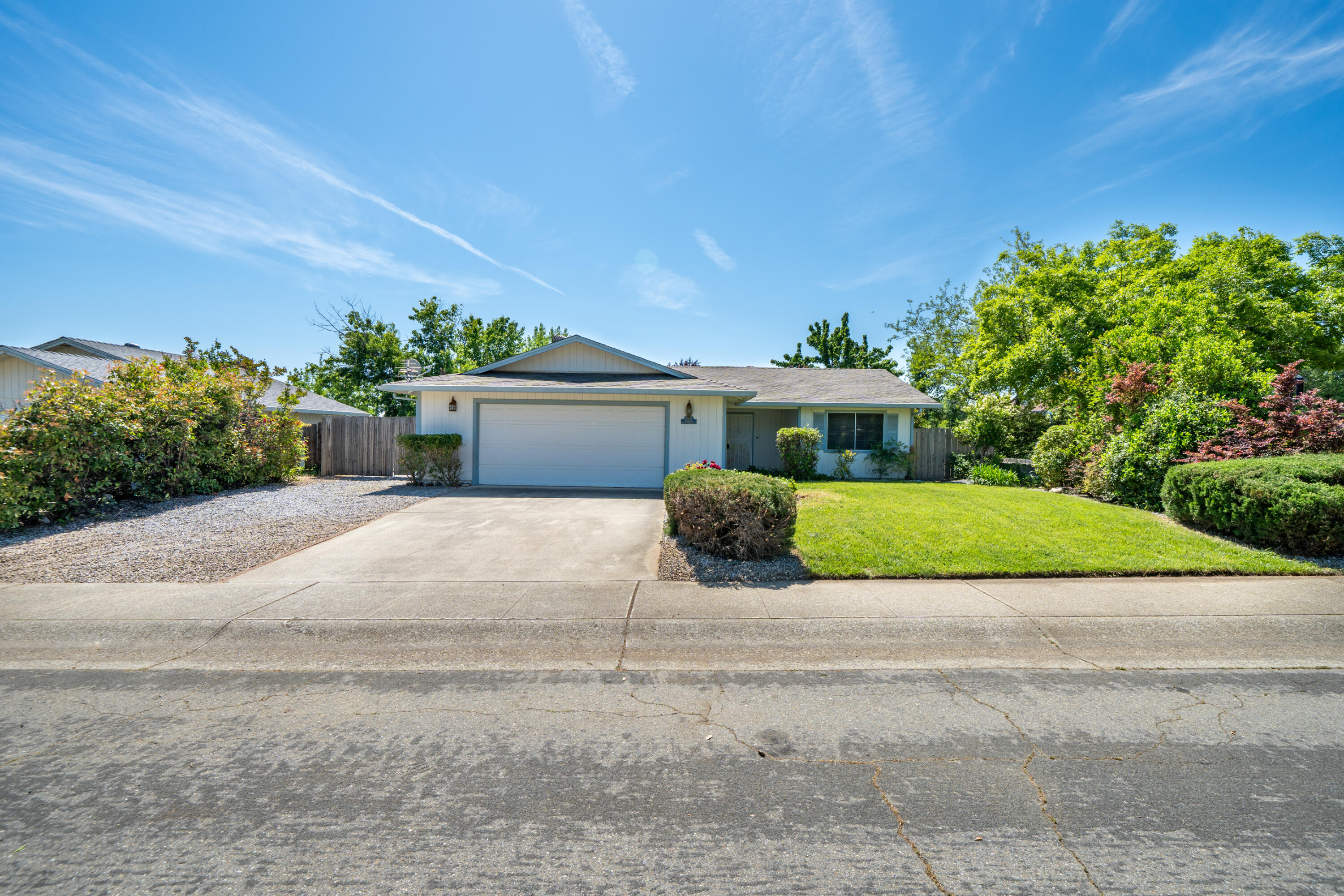 3559 Auburn Drive Redding, CA 96001 - Photo 2 of 69 3559 Auburn Dr-2