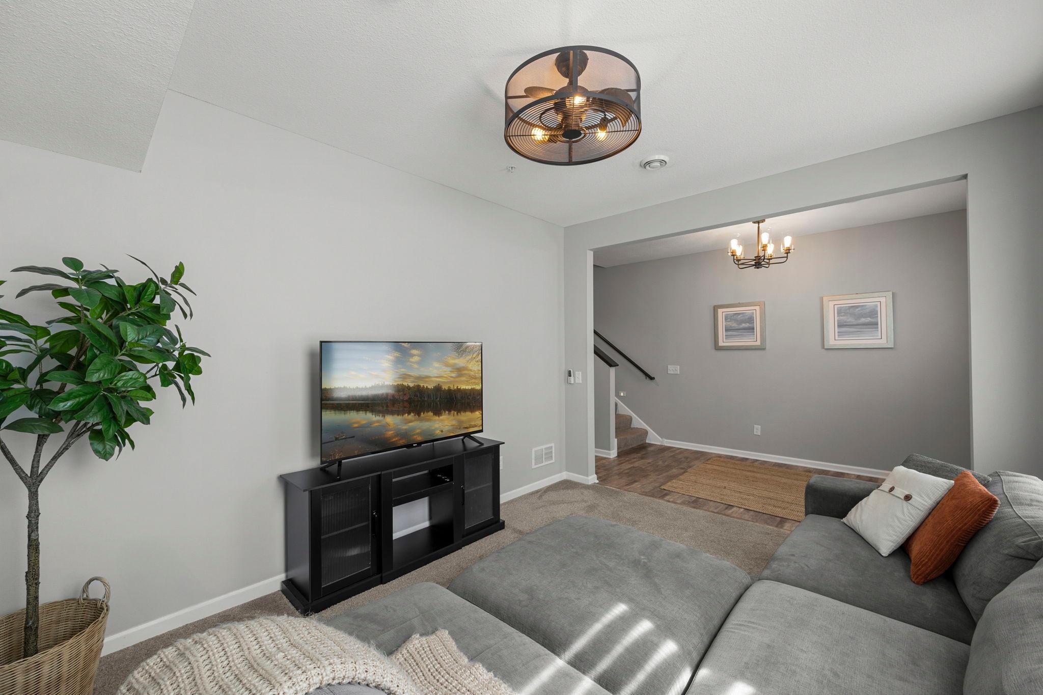 665 Satori Way Chaska, MN 55318 - Photo 4 of 22