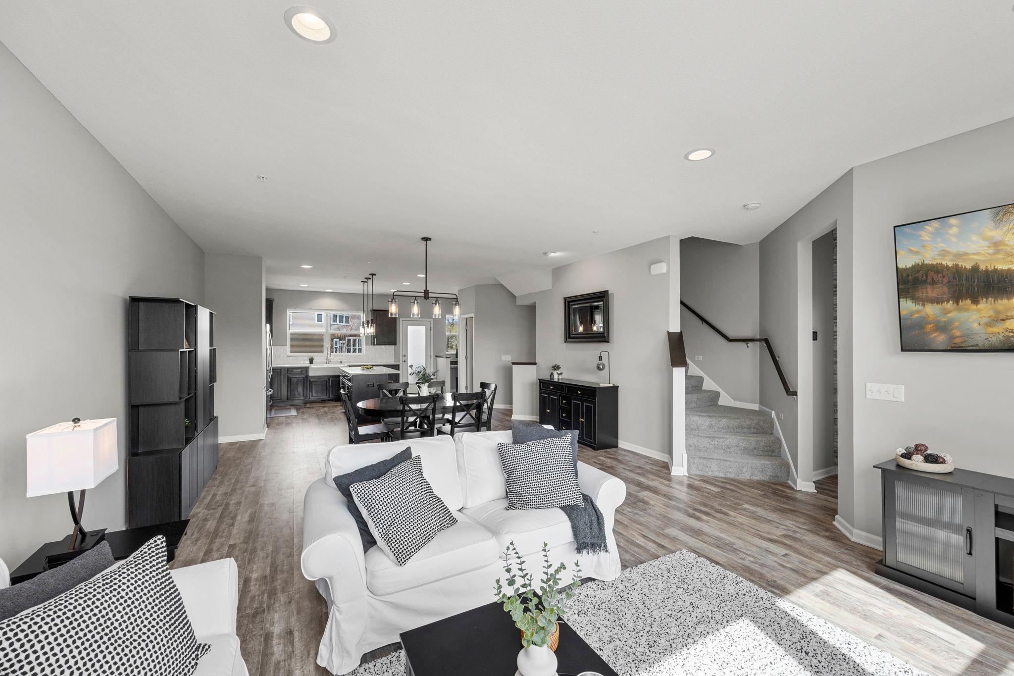 665 Satori Way Chaska, MN 55318 - Photo 5 of 22