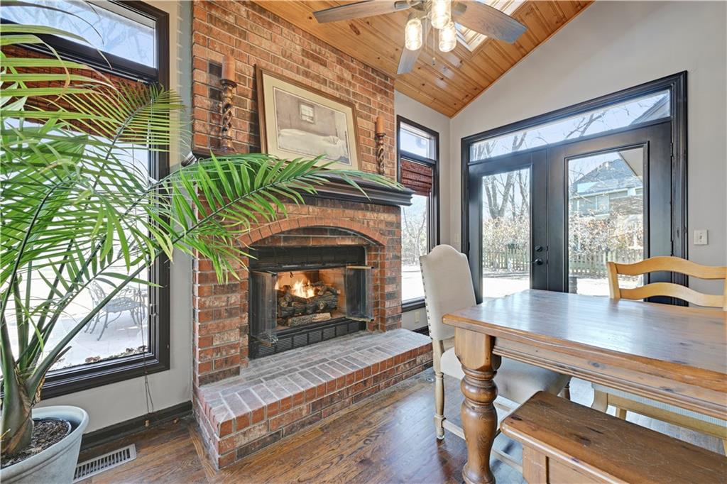 12905 Delmar Street Leawood, KS 66209 - Photo 16 of 36