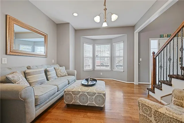 $439,000 | 613 East Skylark Street, Gardner, KS 66030