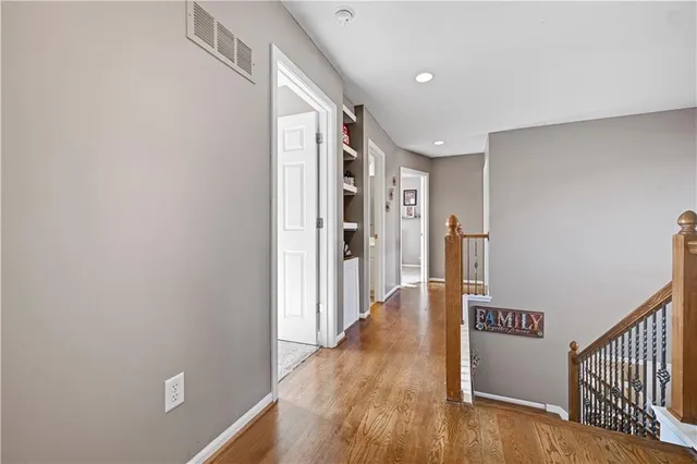 $435,000 | 613 East Skylark Street, Gardner, KS 66030