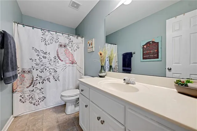 $435,000 | 613 East Skylark Street, Gardner, KS 66030