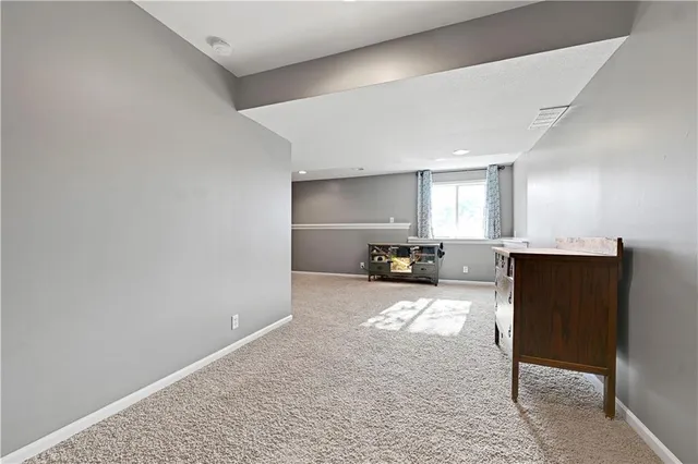 $435,000 | 613 East Skylark Street, Gardner, KS 66030