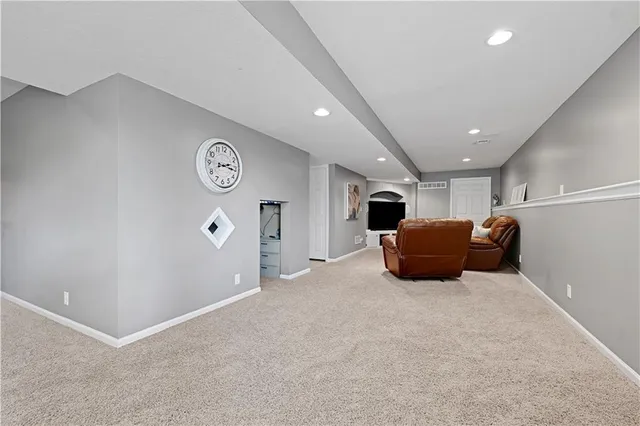 $435,000 | 613 East Skylark Street, Gardner, KS 66030