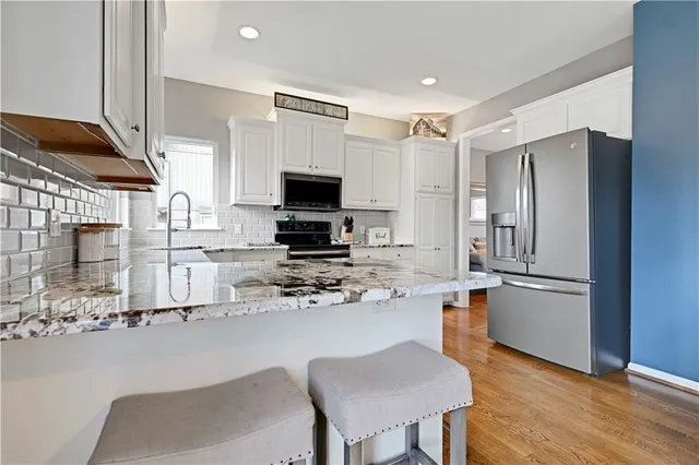 $435,000 | 613 East Skylark Street, Gardner, KS 66030