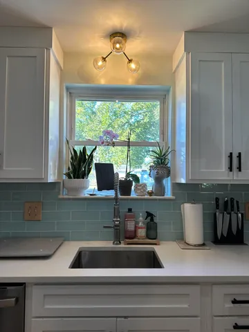 $4,330 | 823 Jordan Street, Charleston, SC 29412