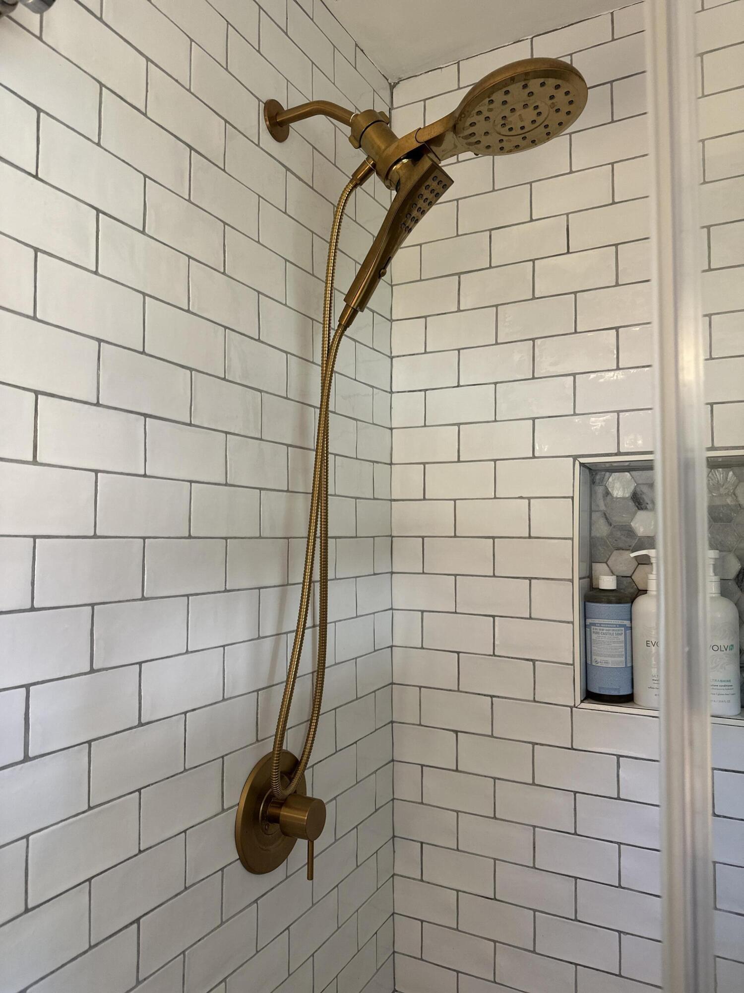 823 Jordan Street Charleston, SC 29412 - Photo 25 of 33 IMG_6901