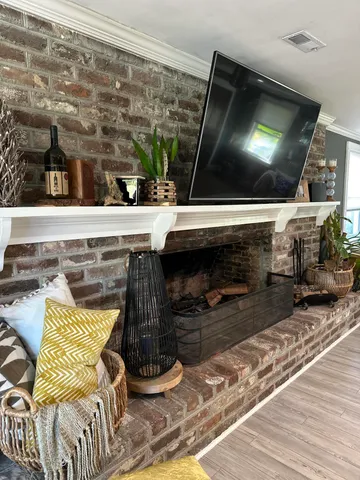 $4,330 | 823 Jordan Street, Charleston, SC 29412