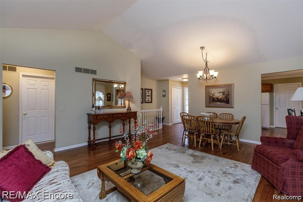 5385 Forest Ridge Drive Clarkston, MI 48346 - Photo 8 of 30 2022.03