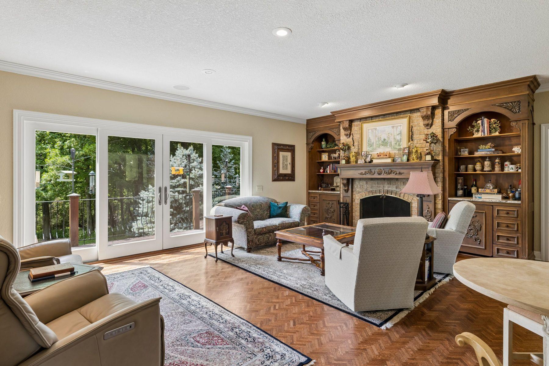 475 Highcroft Road Wayzata, MN 55391 - Photo 14 of 34