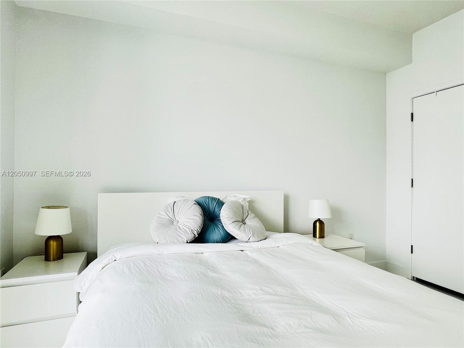 79 Southwest 12th Street, Unit 1510S Miami, FL 33130 - Photo 26 of 56