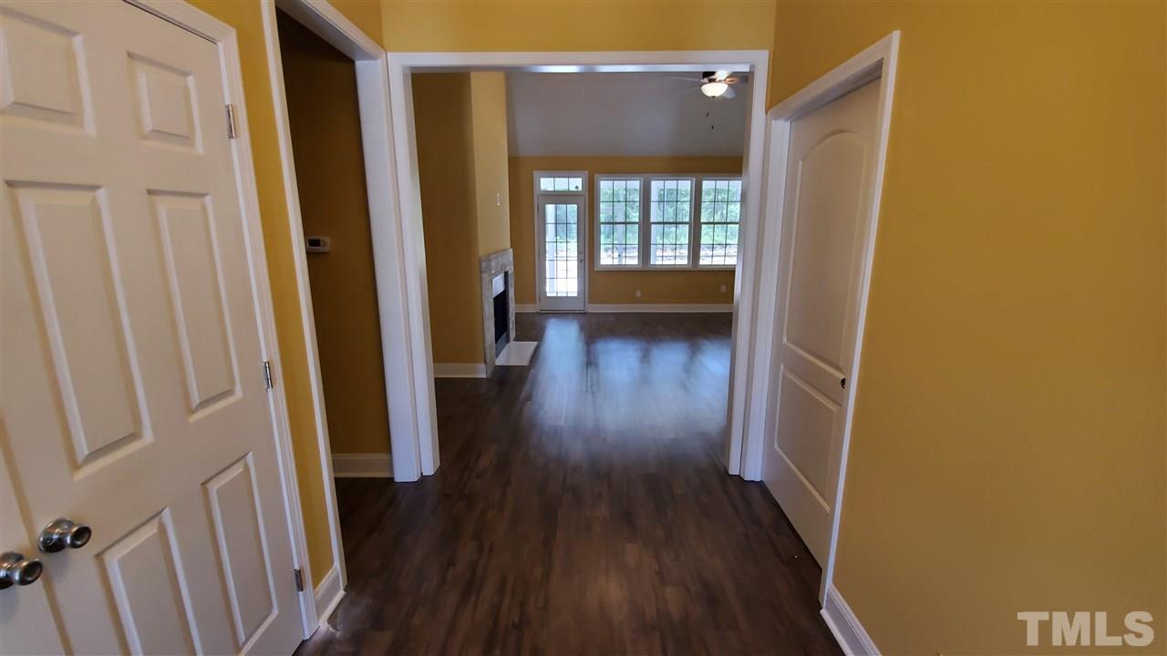 1304 Nathan Dudley Road Clinton, NC 28328 - Photo 4 of 26 Gallery Image 4