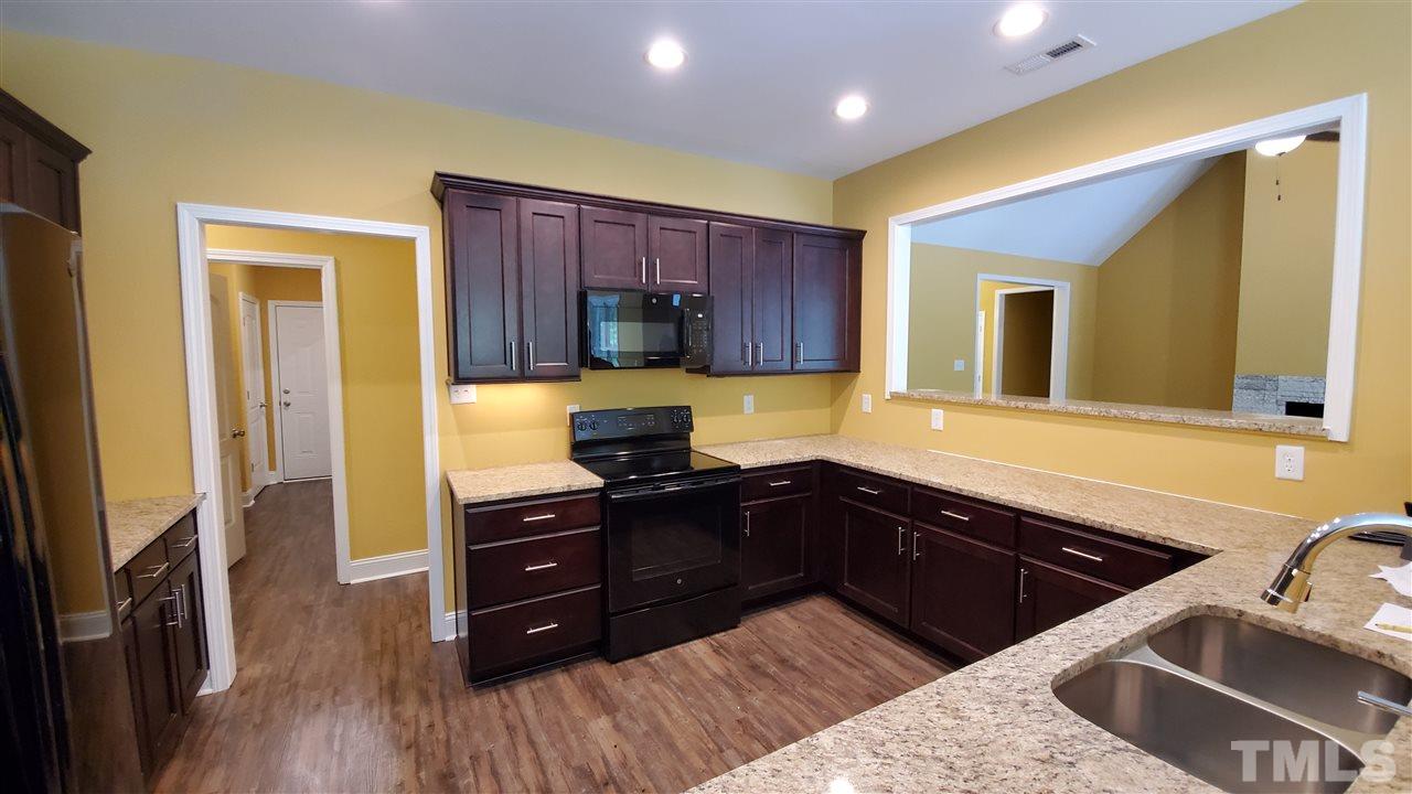 1304 Nathan Dudley Road Clinton, NC 28328 - Photo 9 of 26 Gallery Image 9