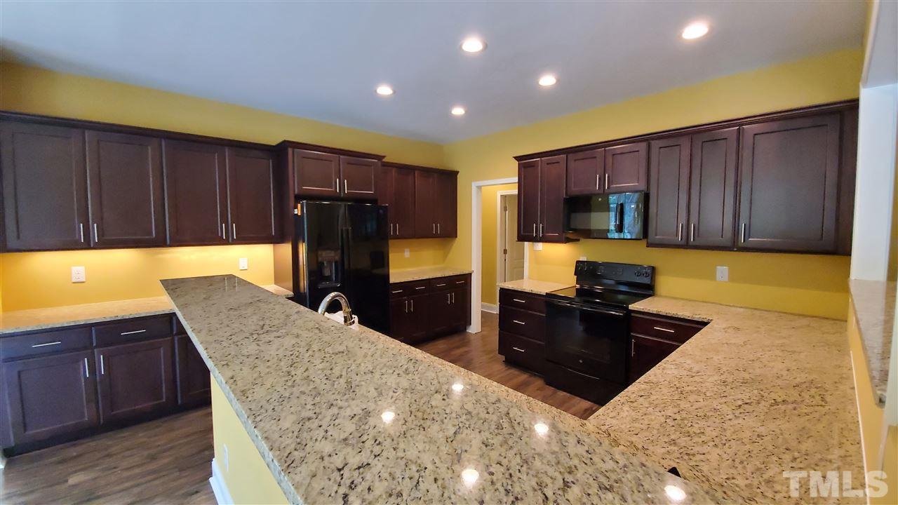 1304 Nathan Dudley Road Clinton, NC 28328 - Photo 10 of 26 Gallery Image 10