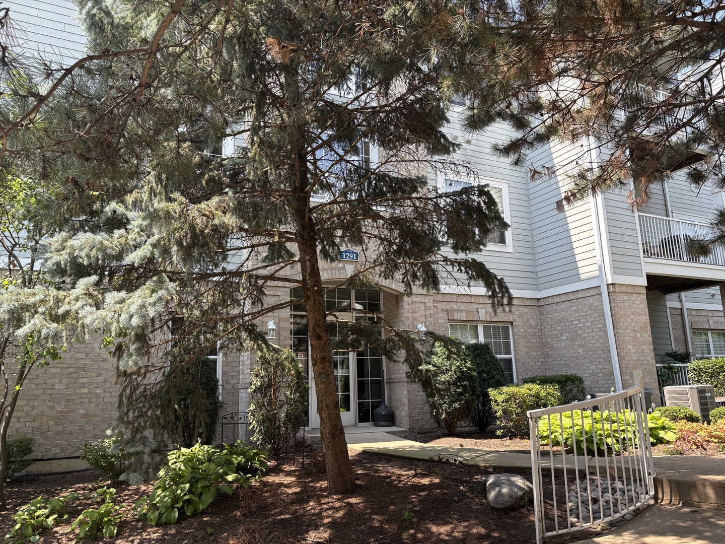 1291 West Lake Street, Unit 302 Addison, IL 60101 - Photo 1 of 46