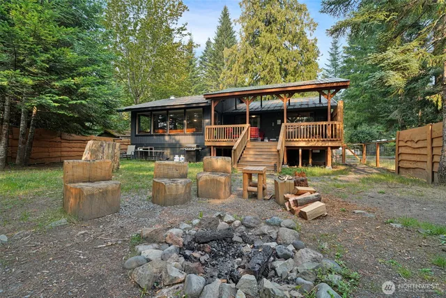 $639,950 | 120 Rainbow Lane, Packwood, WA 98361