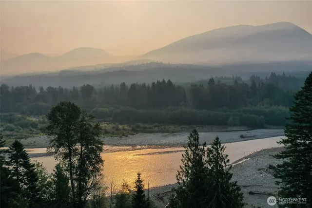 $639,950 | 120 Rainbow Lane, Packwood, WA 98361