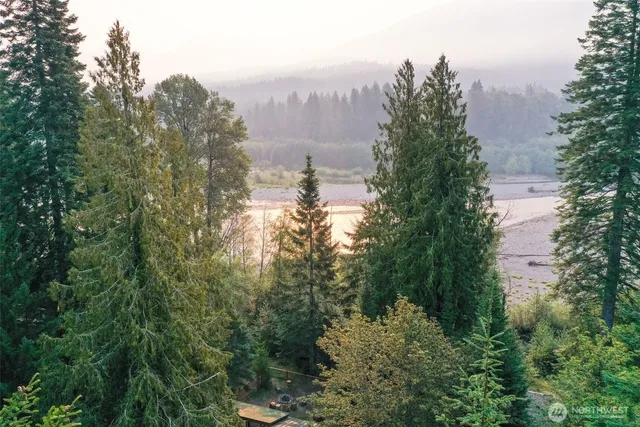 $639,950 | 120 Rainbow Lane, Packwood, WA 98361