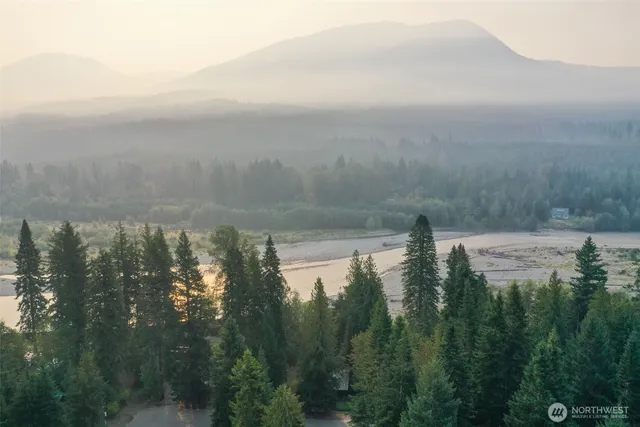 $639,950 | 120 Rainbow Lane, Packwood, WA 98361