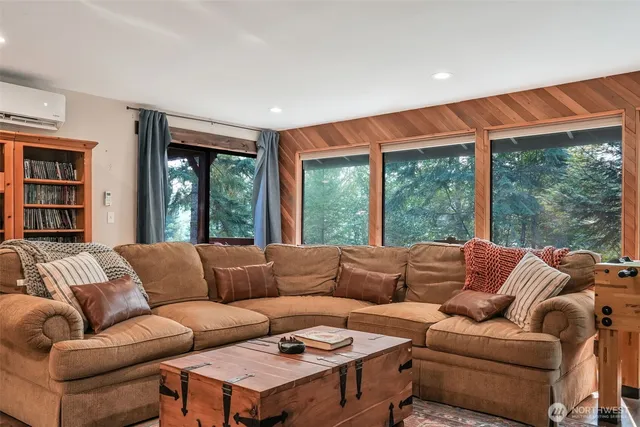 $639,950 | 120 Rainbow Lane, Packwood, WA 98361