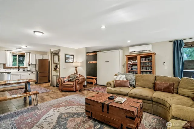 $639,950 | 120 Rainbow Lane, Packwood, WA 98361