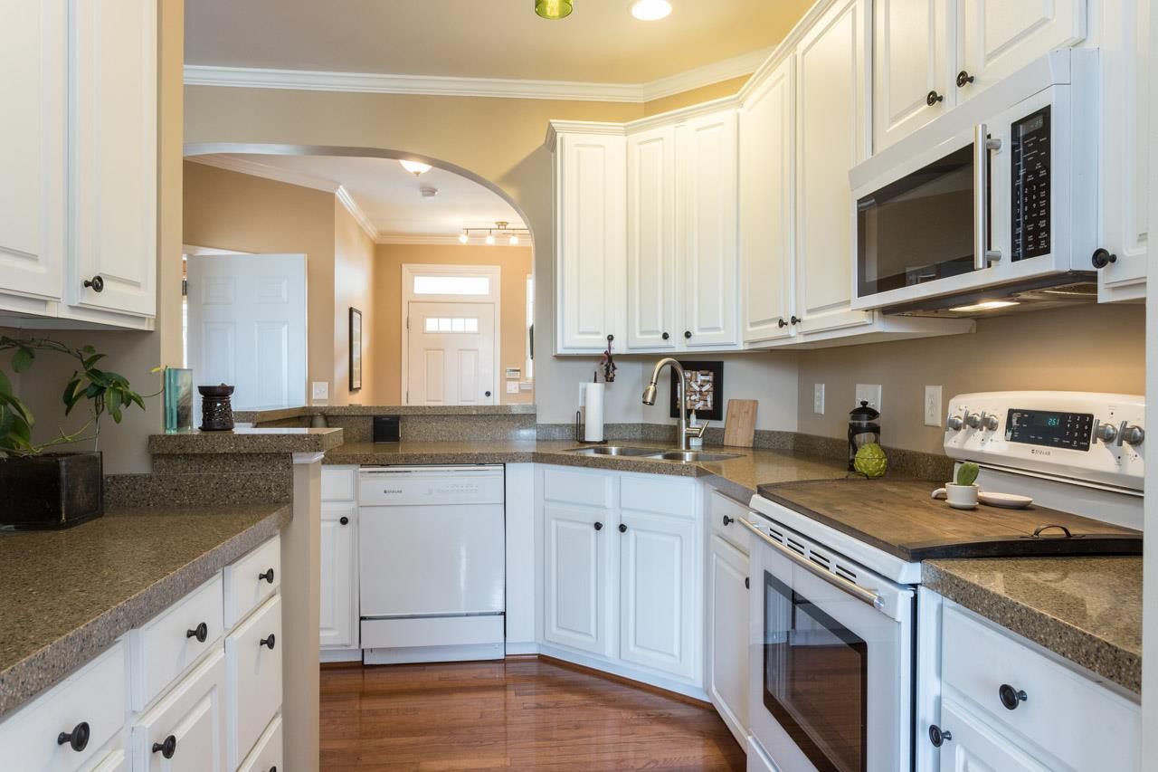 12822 Tee Time Way Raleigh, NC 27614 - Photo 8 of 25 Kitchen