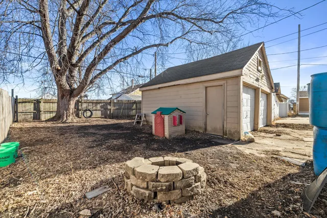 $200,000 | 7313 38th Avenue, Kenosha, WI 53142