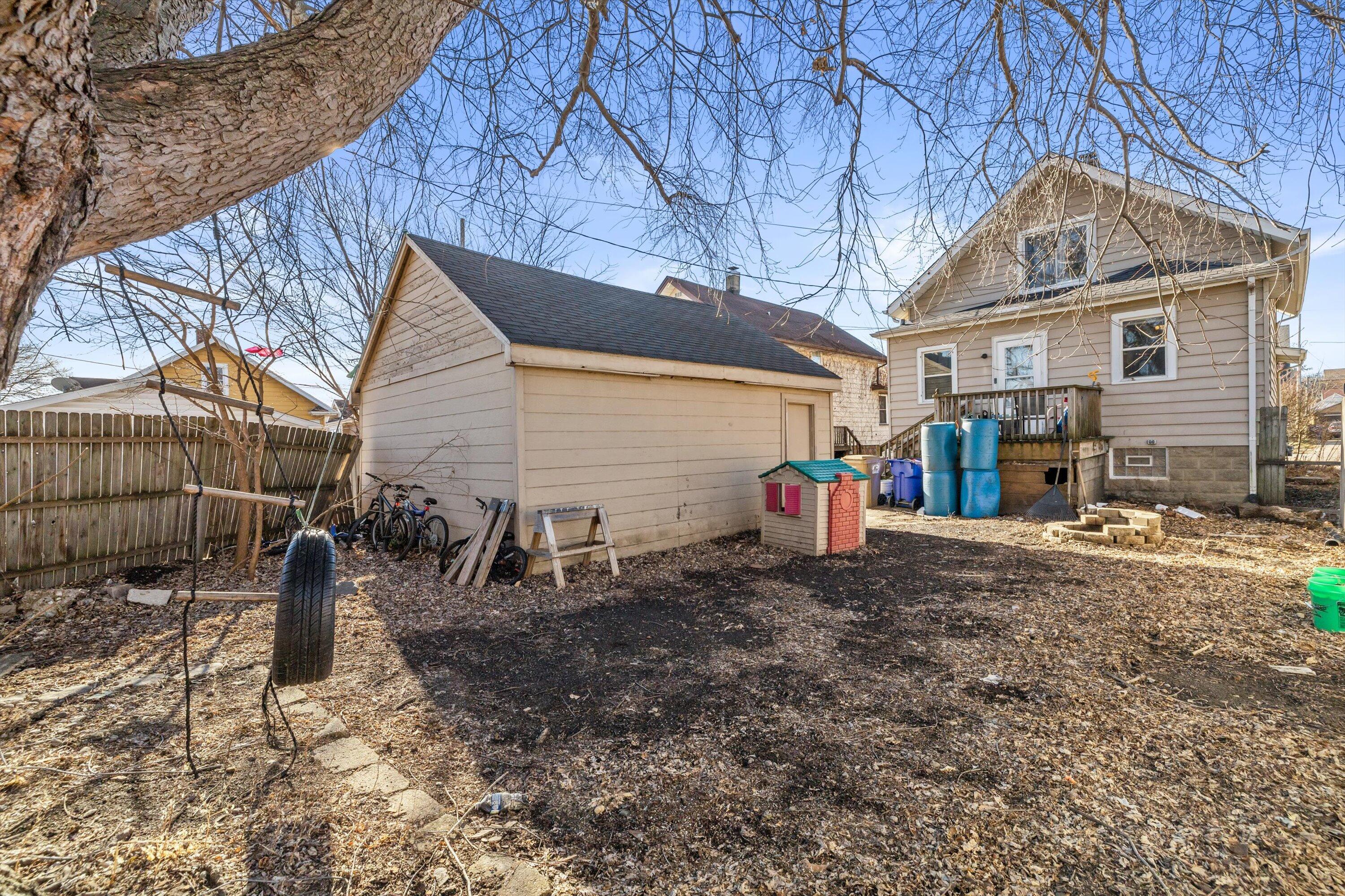 7313 38th Avenue Kenosha, WI 53142 - Photo 26 of 32 28-IMG_2741