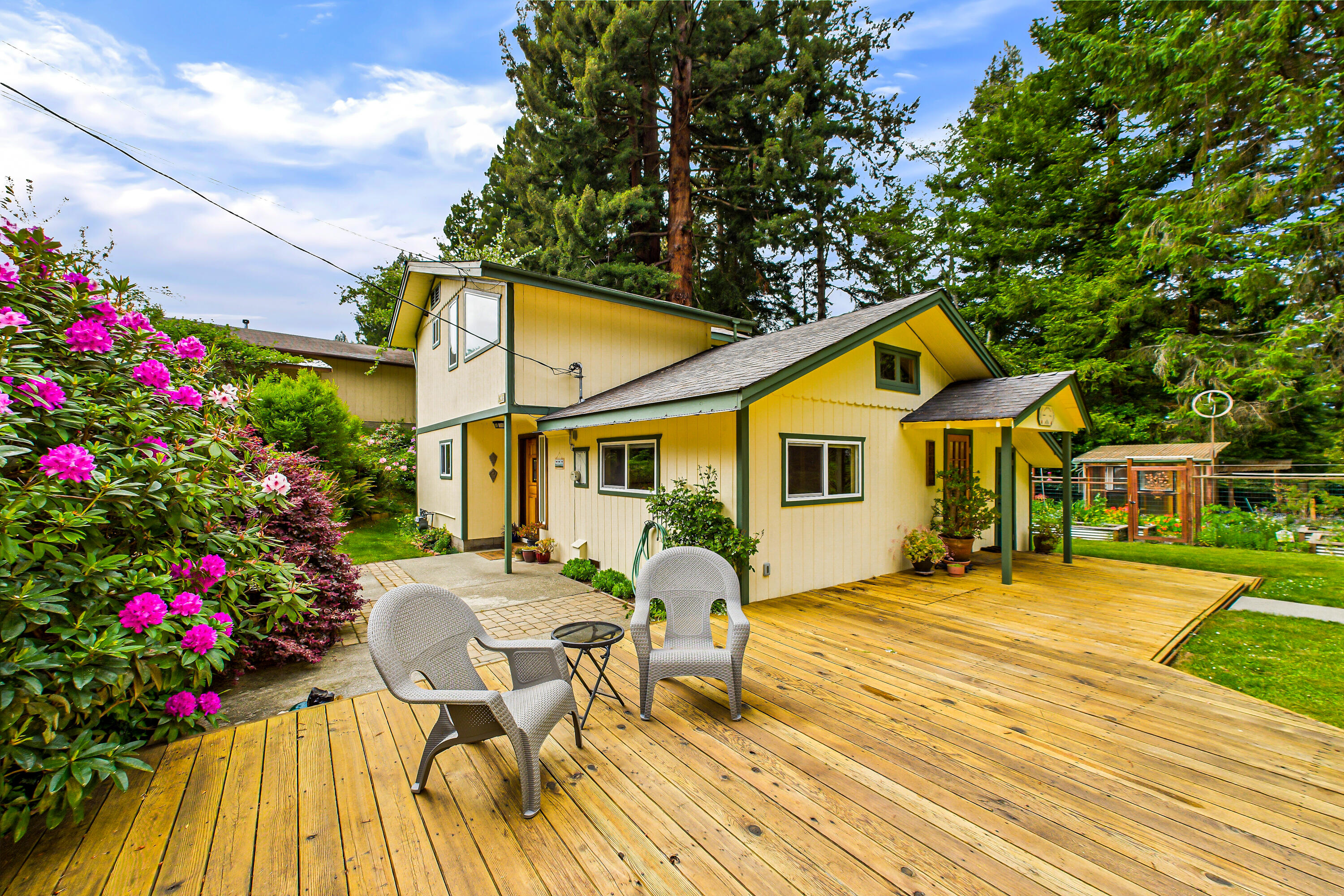 402 Tanglewood Road Arcata, CA 95521 - Photo 1 of 56 402 Tanglewood-101