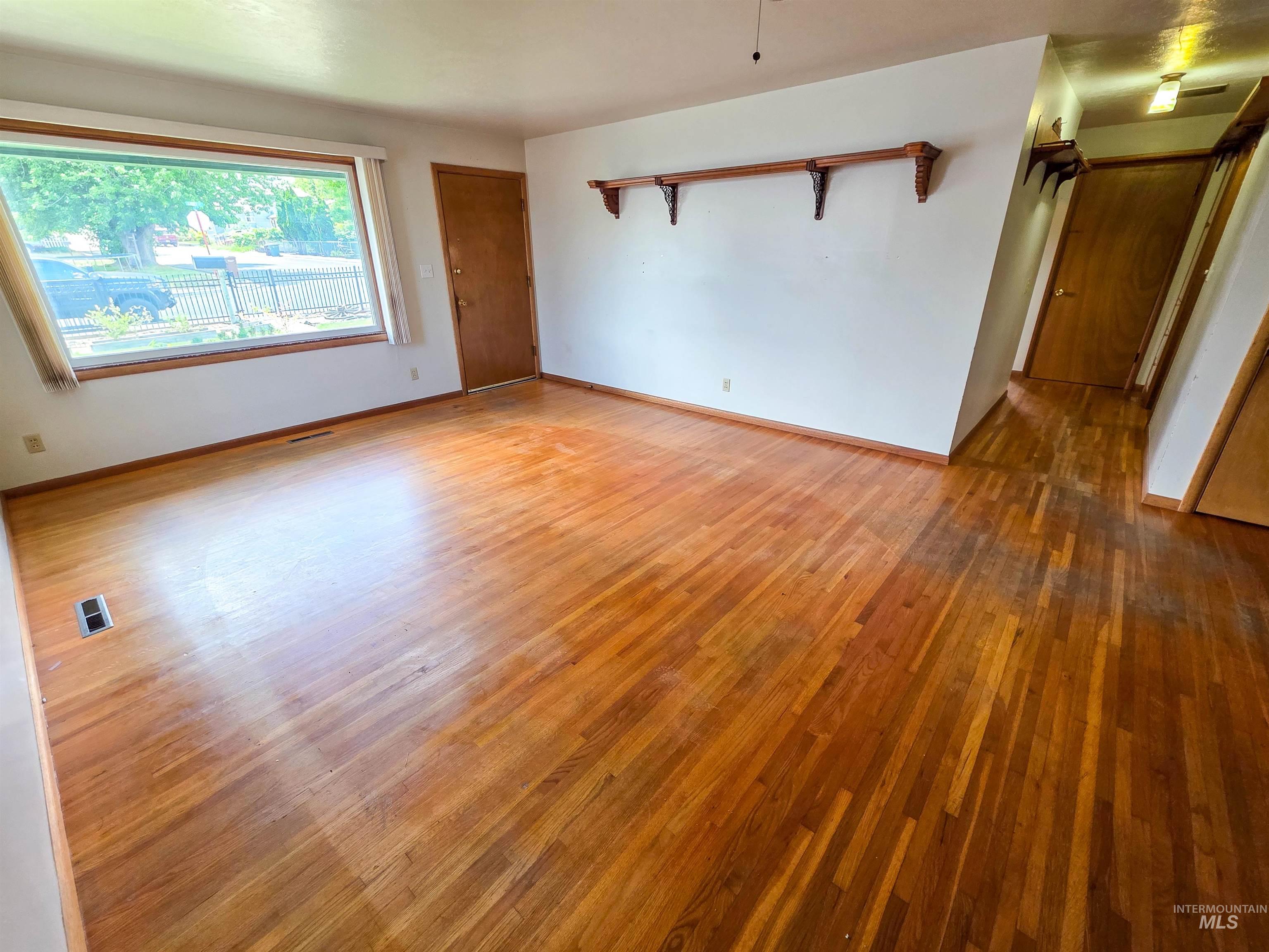 1234 Libby Street Clarkston, WA 99403 - Photo 3 of 42