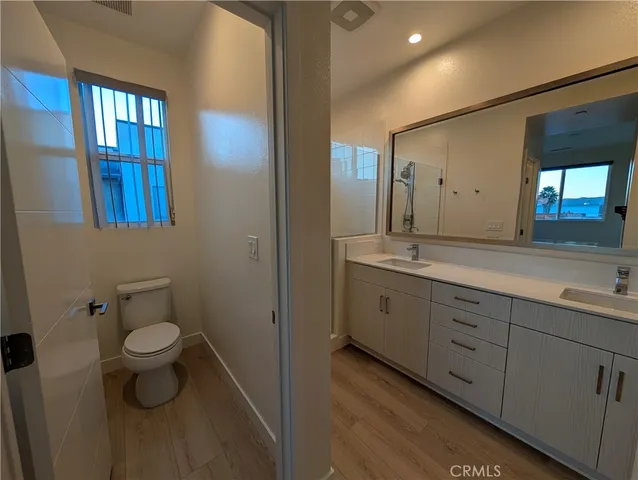 a view of a park with pathway