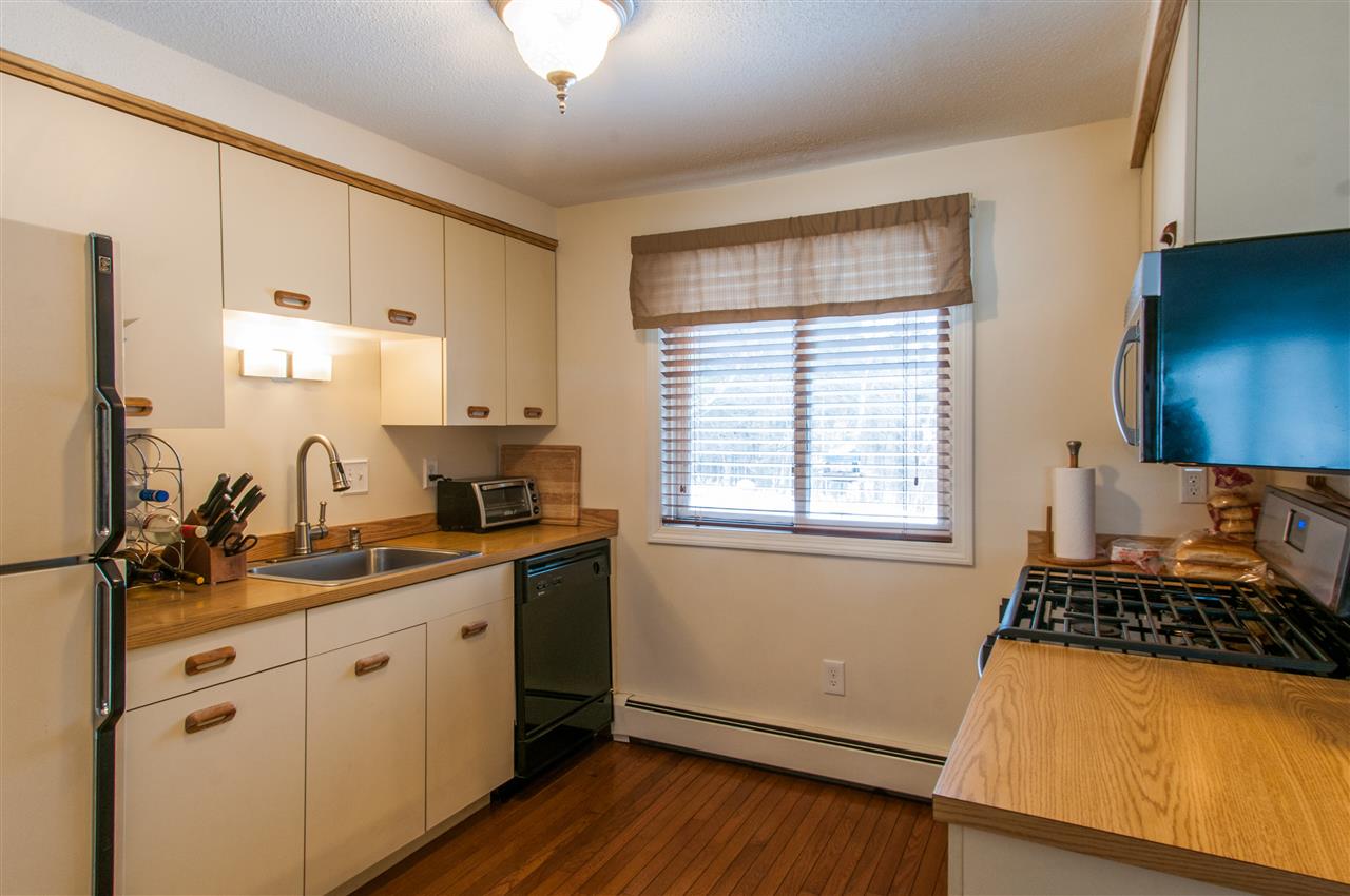 36 B Dale Road, Unit B Hooksett, NH 03106 - Photo 10 of 19