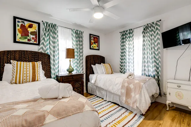 $3,100 | 609 South Arnold Avenue, Lantana, FL 33462