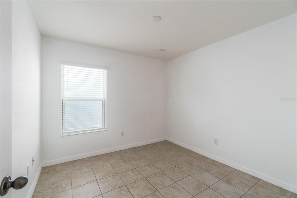 11220 Gold Compass Street Gibsonton, FL 33534 - Photo 14 of 17