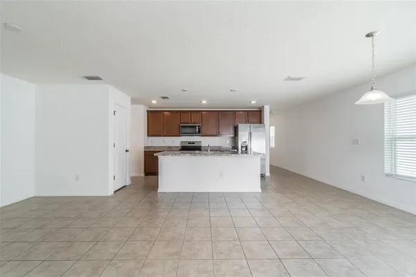 $2,400 | 11220 Gold Compass Street, Gibsonton, FL 33534