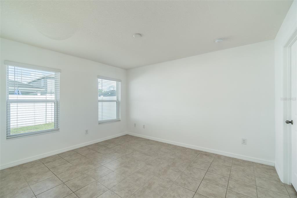 11220 Gold Compass Street Gibsonton, FL 33534 - Photo 8 of 17