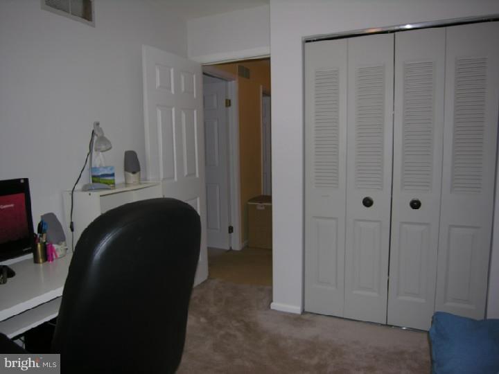 602 Donna Lane Phoenixville, PA 19460 - Photo 12 of 24 Gallery Image 12