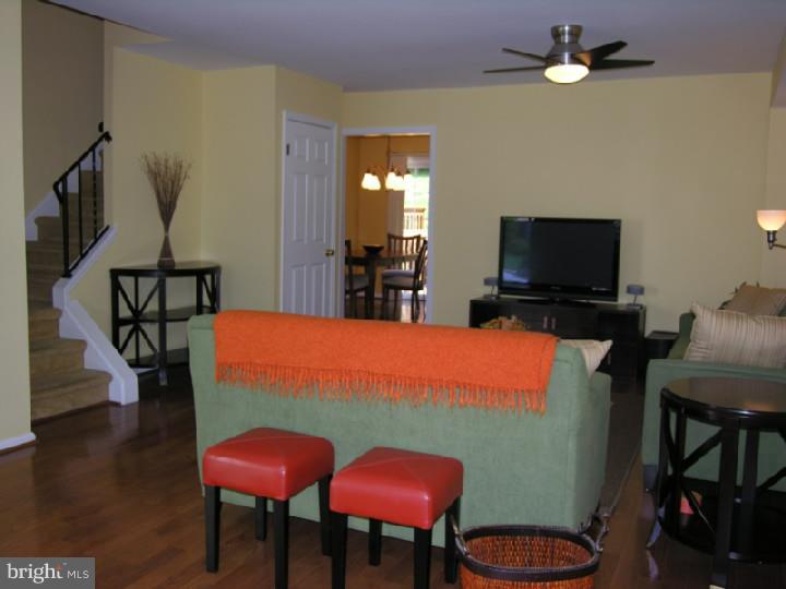 602 Donna Lane Phoenixville, PA 19460 - Photo 4 of 24 Gallery Image 4