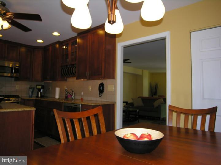 602 Donna Lane Phoenixville, PA 19460 - Photo 9 of 24 Gallery Image 9