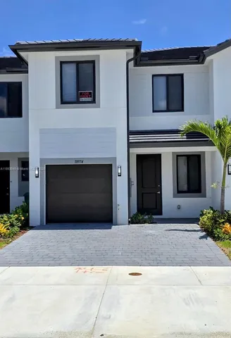 $2,900 | 18974 Southwest 345th Terrace, Unit 189, Homestead, FL 33034