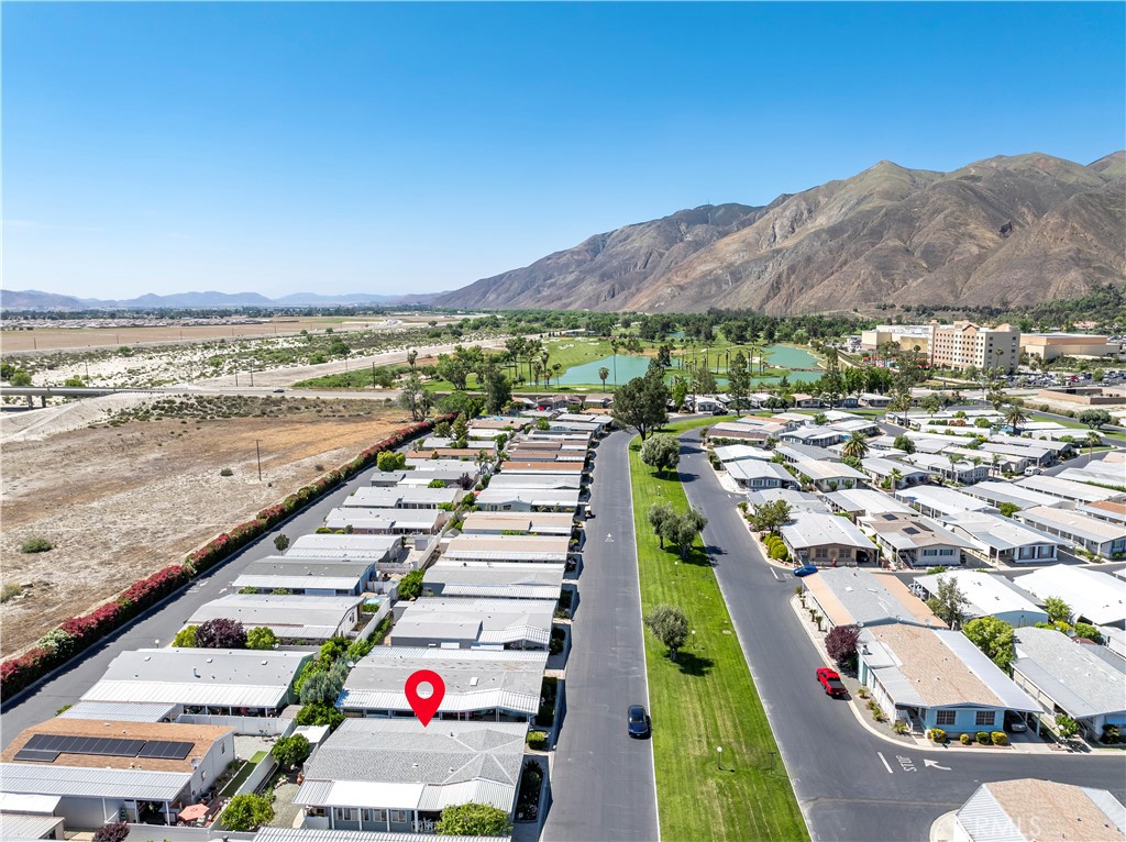 2230 Lake Park Drive, Unit 170 San Jacinto, CA 92583 - Photo 35 of 40 a view of city and ocean
