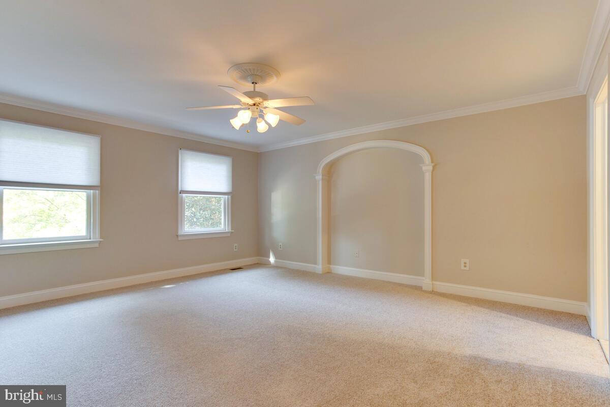256 Pendleton Court Arnold, MD 21012 - Photo 21 of 37 Primary Suite