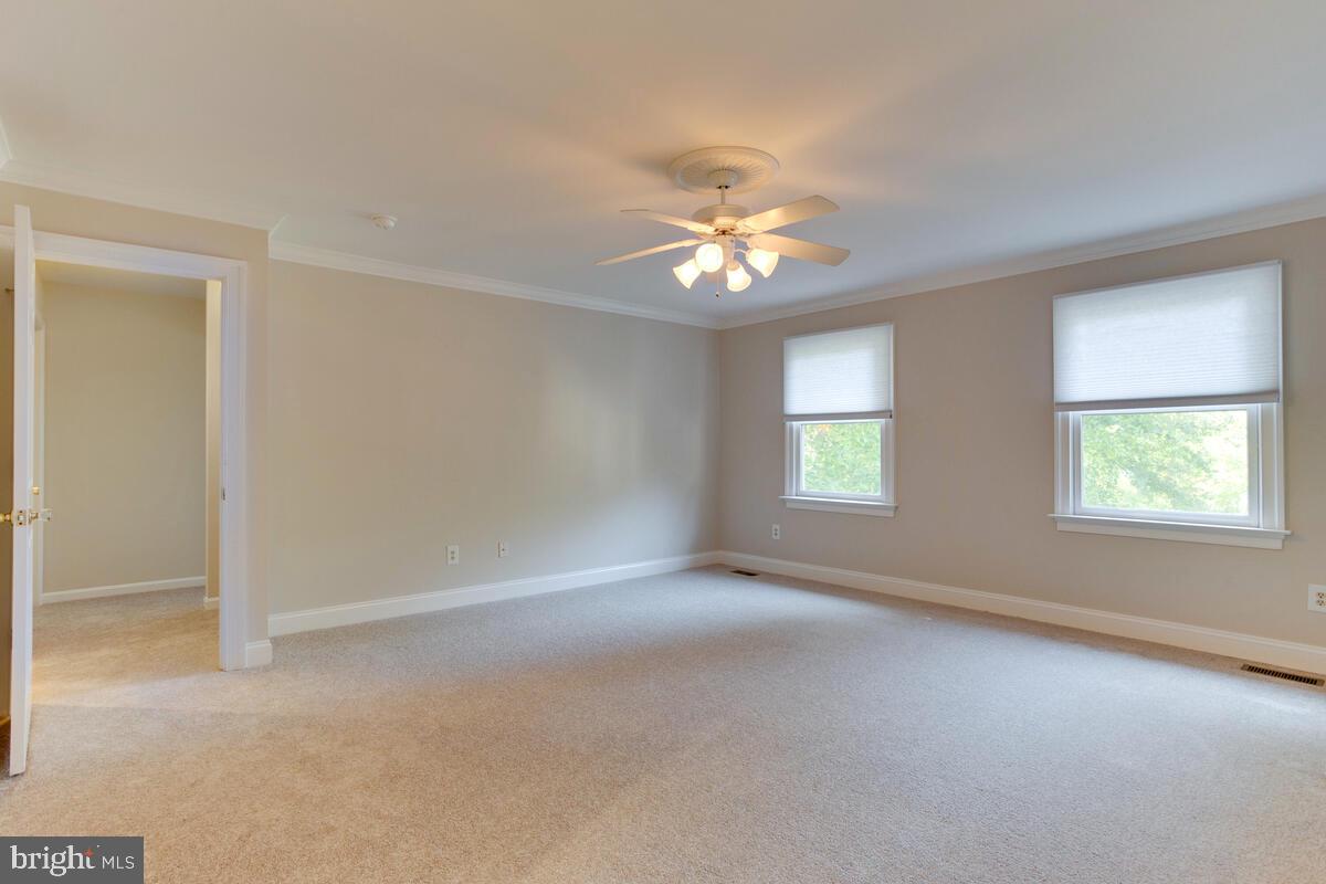 256 Pendleton Court Arnold, MD 21012 - Photo 22 of 37 Primary Suite