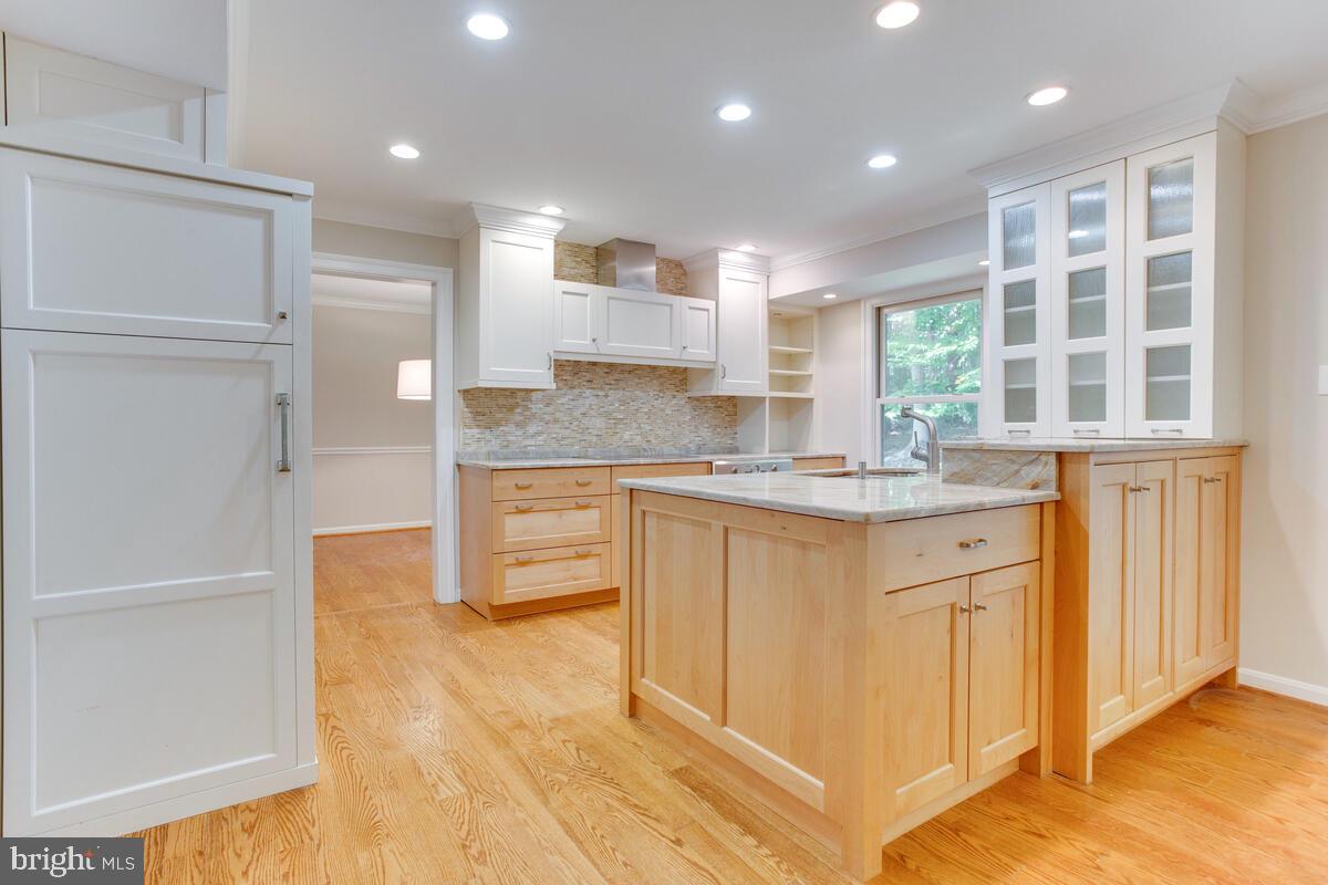 256 Pendleton Court Arnold, MD 21012 - Photo 6 of 37 Kitchen