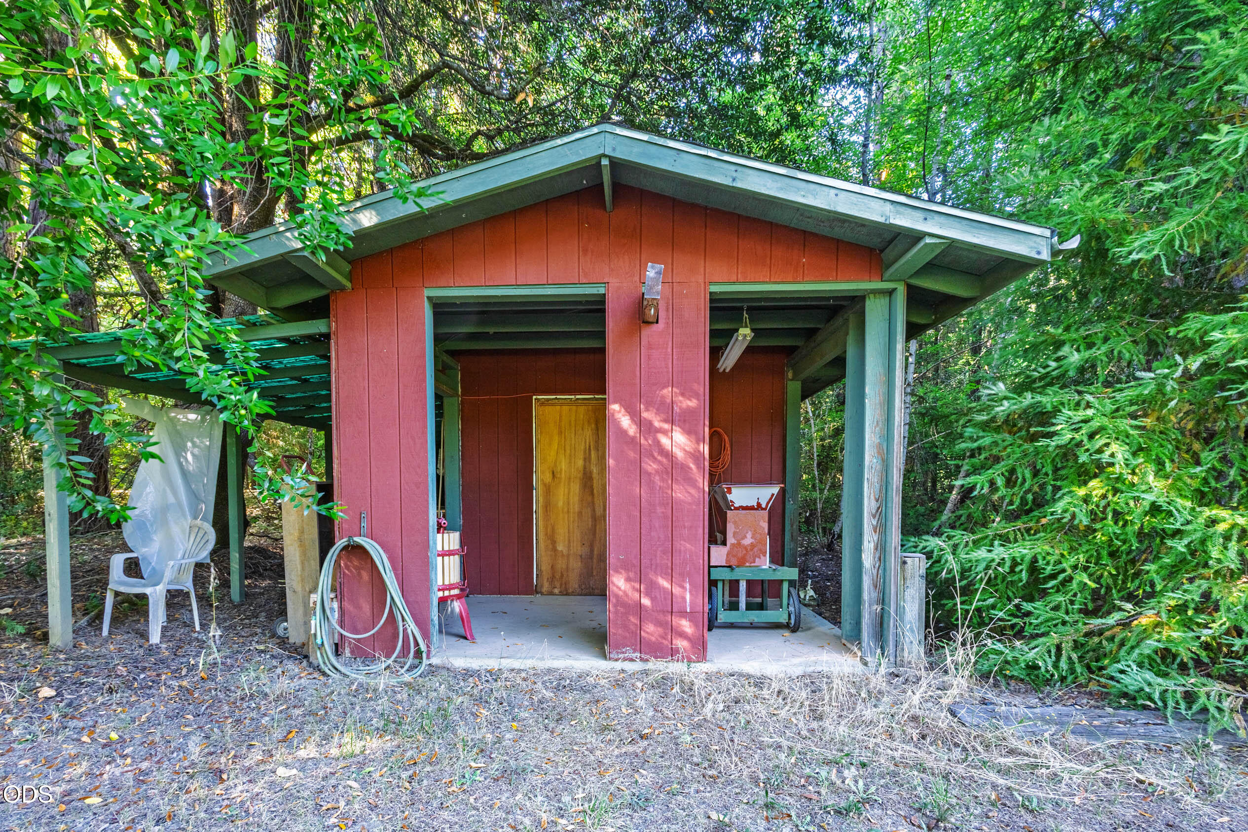 2211 Dick George Road Cave Junction, OR 97523 - Photo 43 of 60