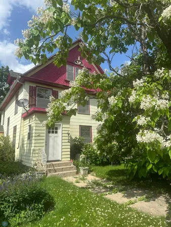 $88,700 | 213 2nd Avenue Southeast, Pelican Rapids, MN 56572