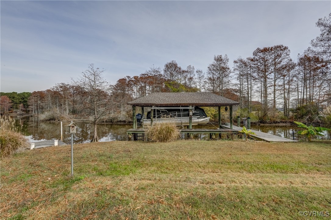 7266 Osprey Drive Lanexa, VA 23089 - Photo 34 of 35 Boat lift up 10,000 ibs