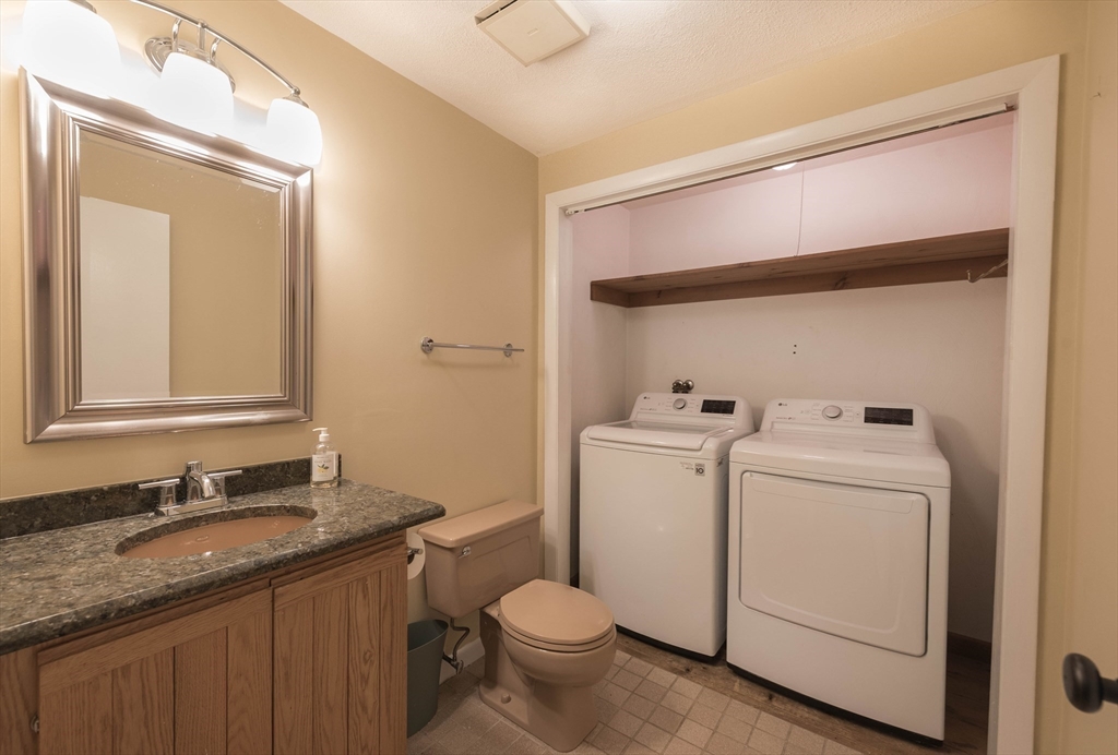 232 Mass Avenue Harvard, MA 01451 - Photo 30 of 40