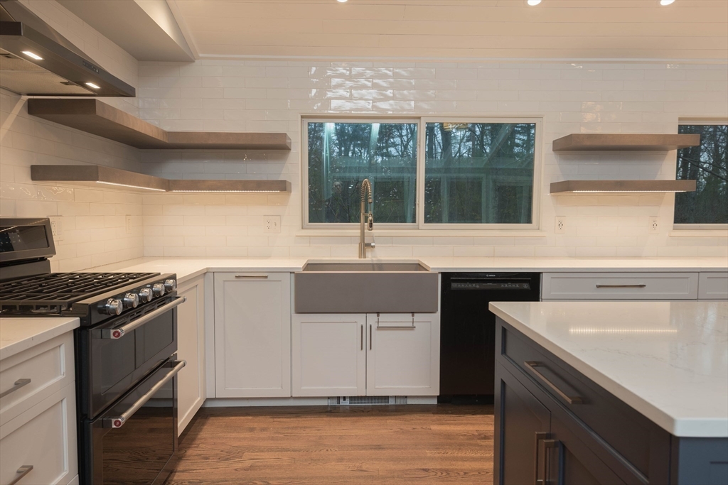 232 Mass Avenue Harvard, MA 01451 - Photo 9 of 40